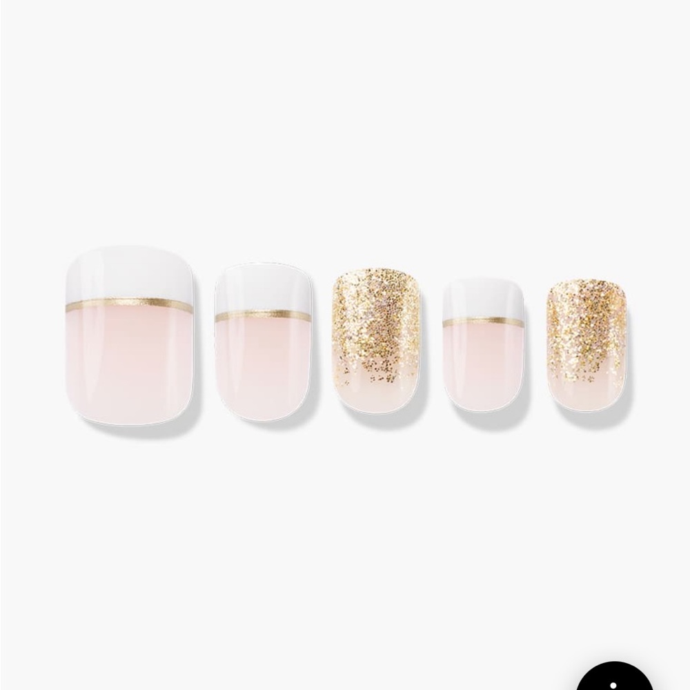 BRAND NEW - Finger Suit Press-On Finger Nails - Champagne Bubble
